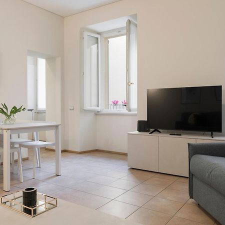 Domus Apartments Como - By Relais Di Giada Екстер'єр фото