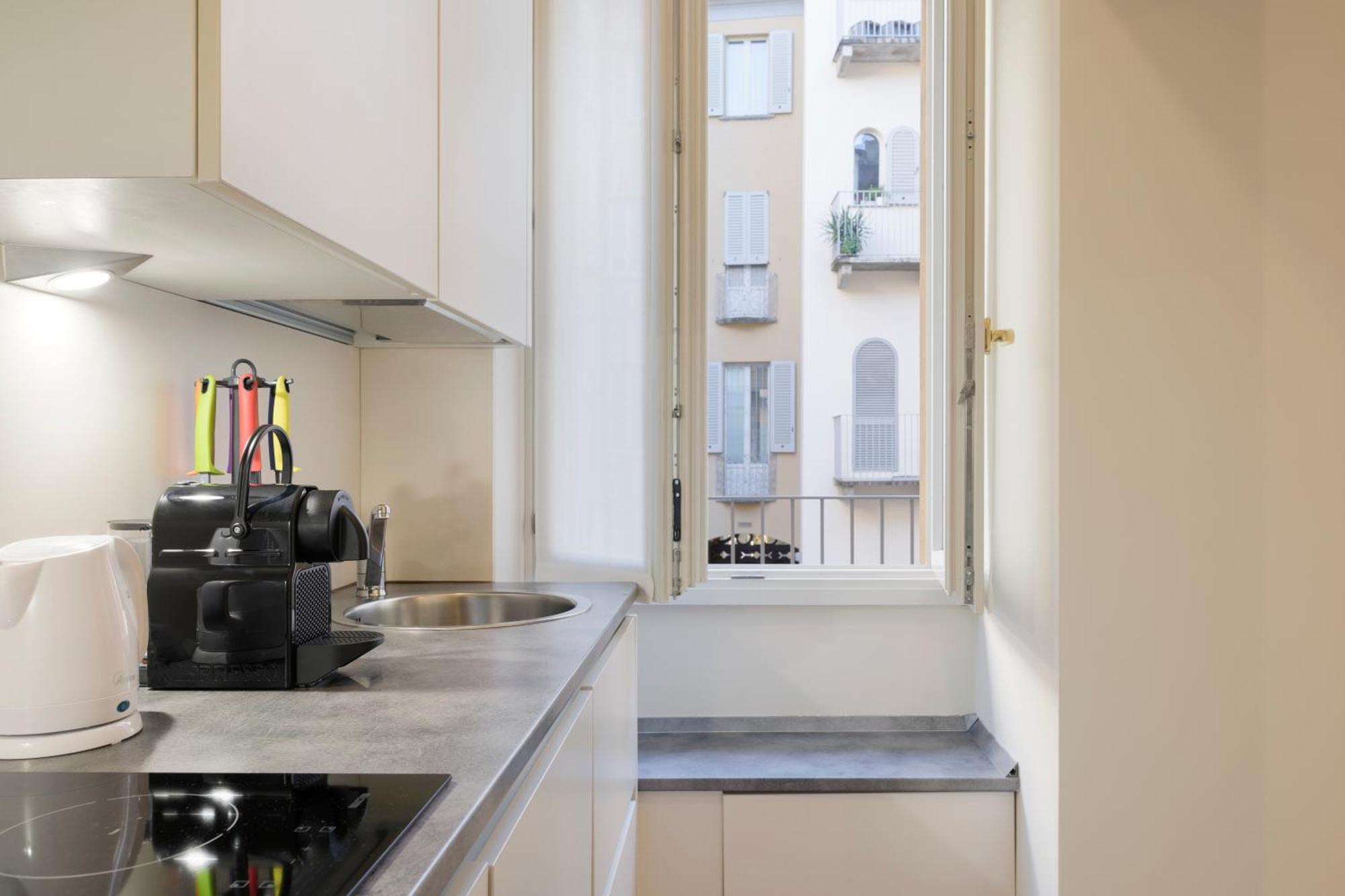 Domus Apartments Como - By Relais Di Giada Екстер'єр фото